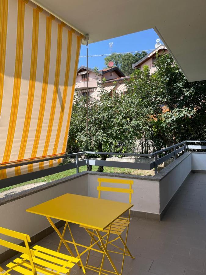 B&B Fior Di Campo Ronago エクステリア 写真