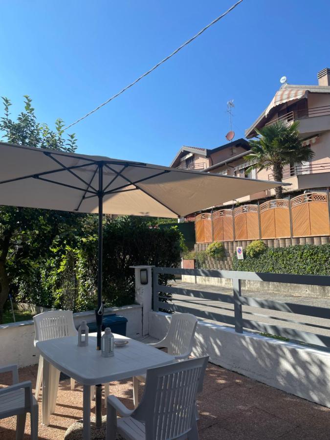 B&B Fior Di Campo Ronago エクステリア 写真
